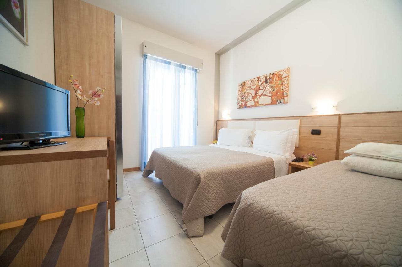 Hotel Betty Rimini Eksteriør billede