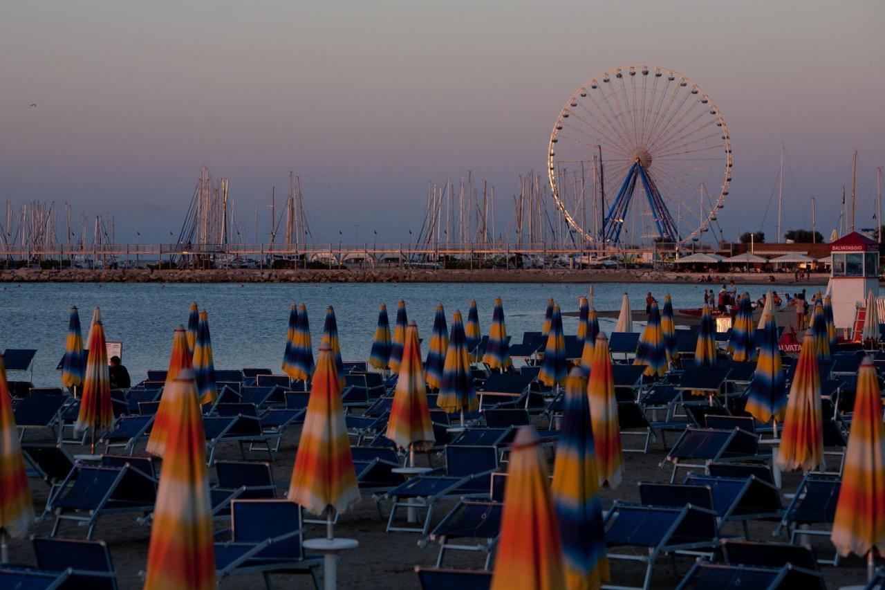 Hotel Betty Rimini Eksteriør billede