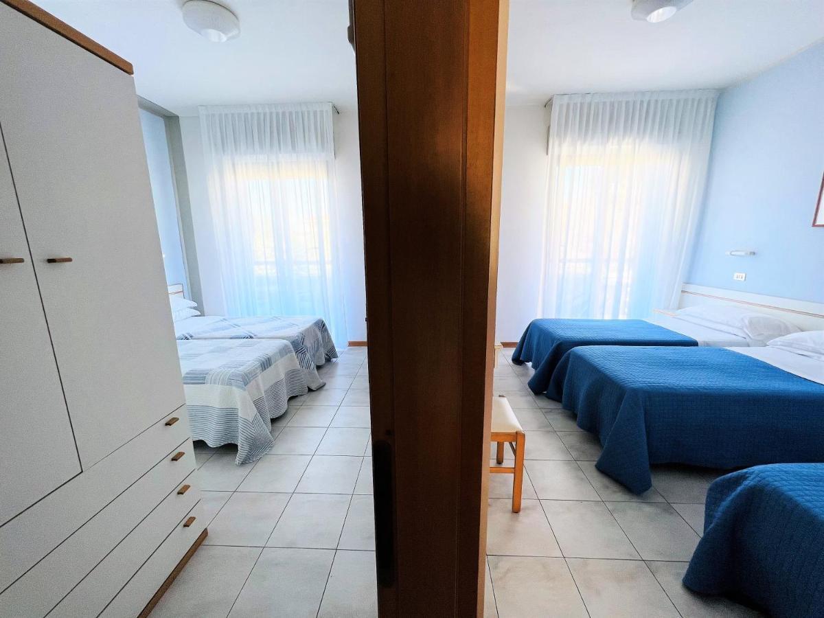 Hotel Betty Rimini Eksteriør billede