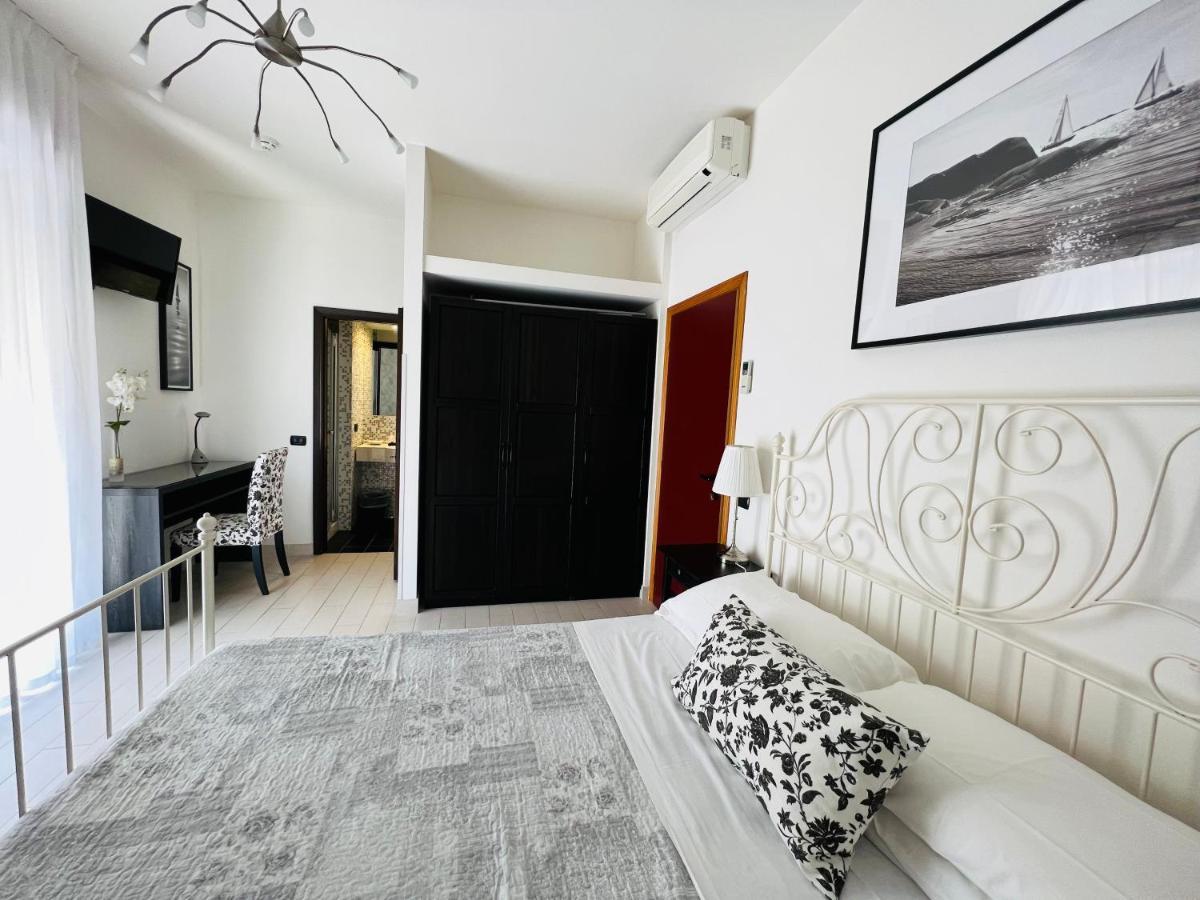 Hotel Betty Rimini Eksteriør billede