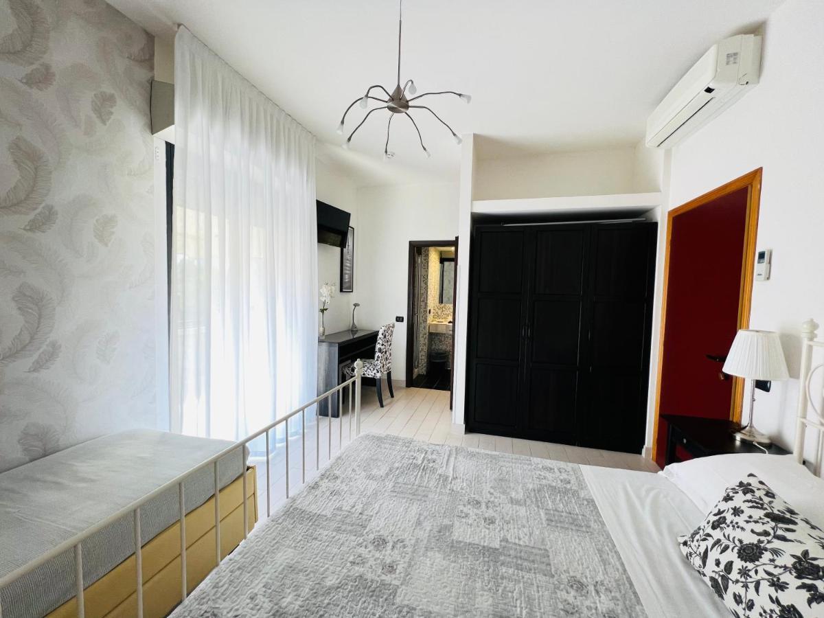Hotel Betty Rimini Eksteriør billede