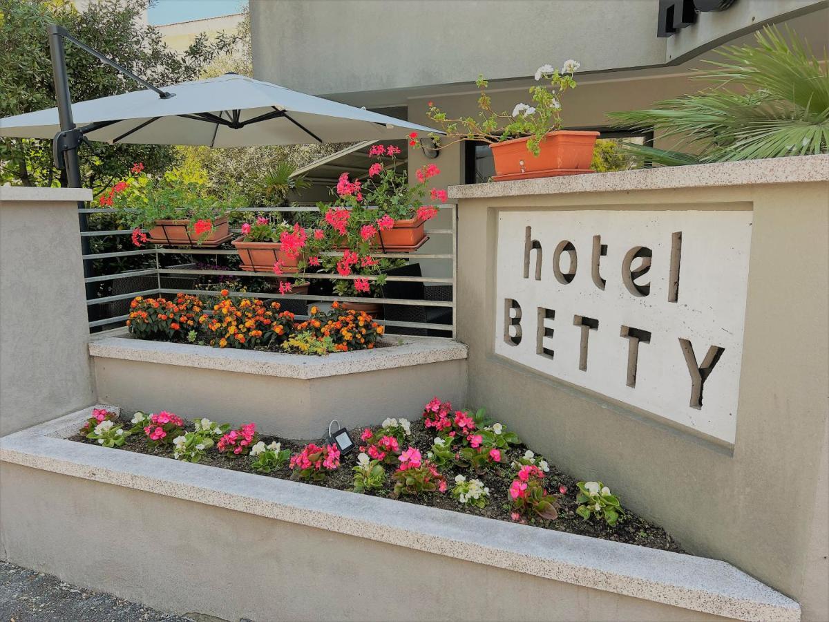 Hotel Betty Rimini Eksteriør billede