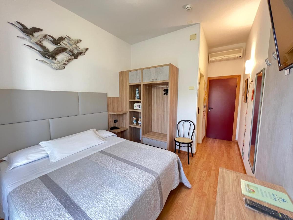 Hotel Betty Rimini Eksteriør billede